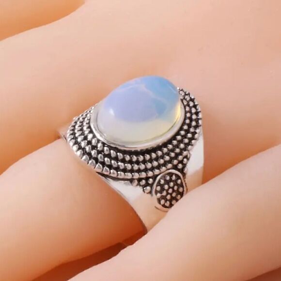 Oval Embellishment Silvery Moonstone Simulate Ring - Picture 7 of 14